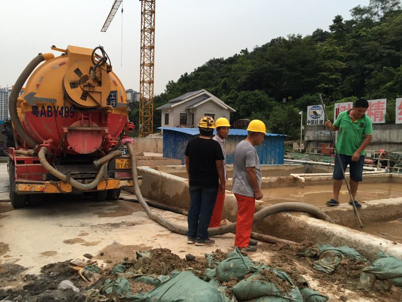 污水池清理我們專業安全